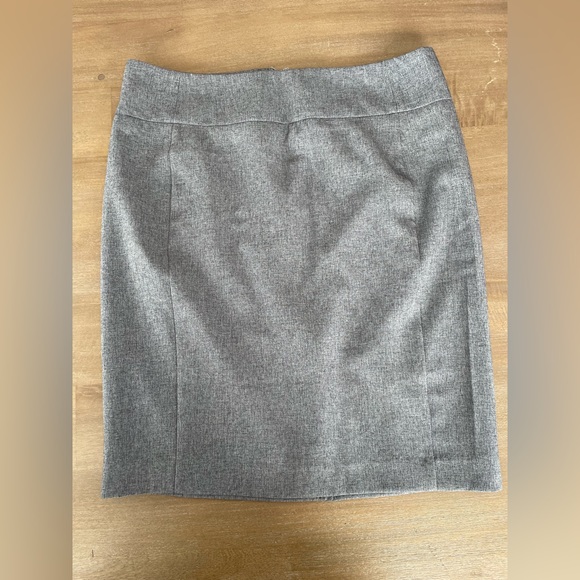New York & Company Dresses & Skirts - Apt 9 Gray Dressy Skirt in Sz 12